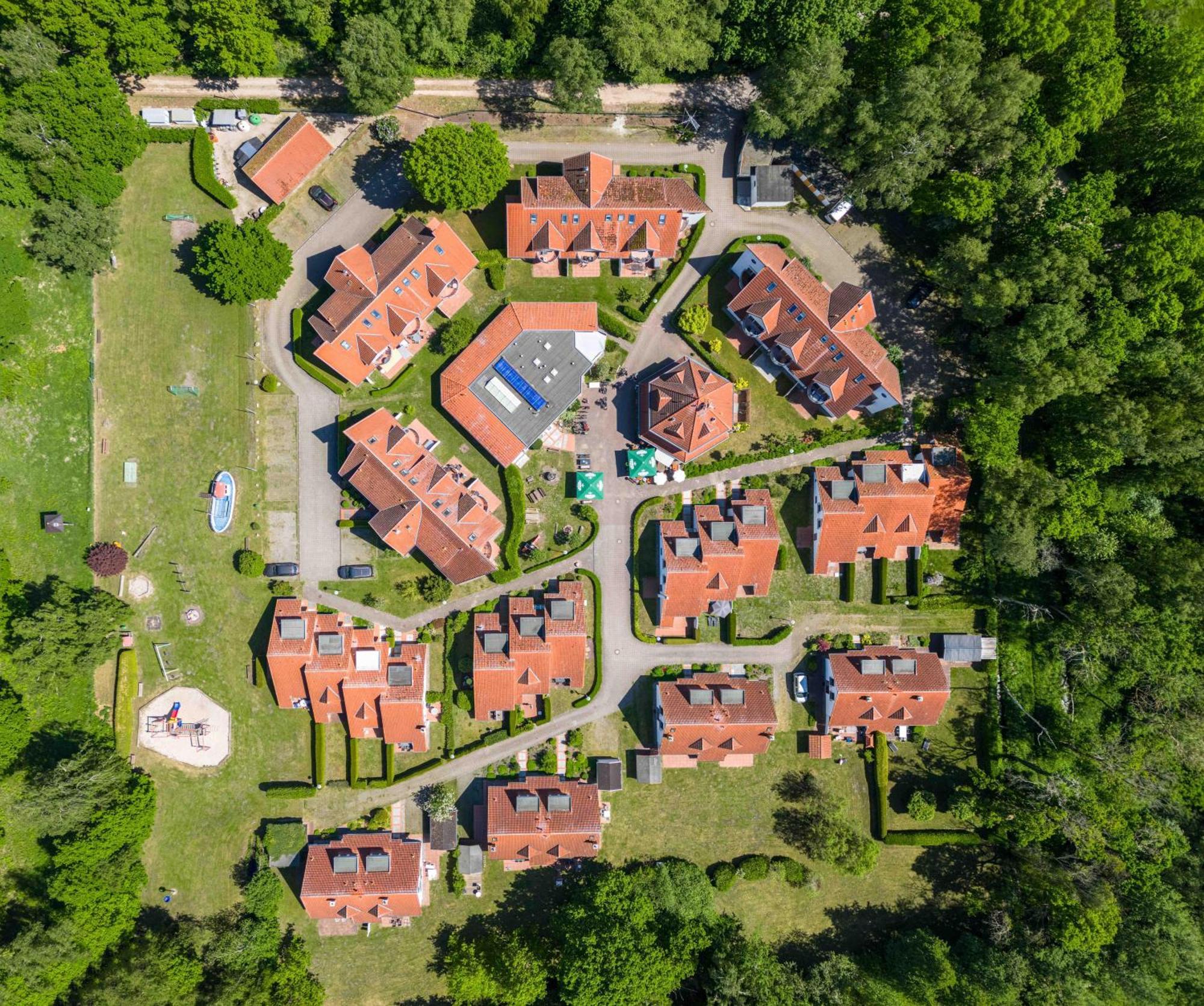 Ferienpark Freesenbruch Wohnung 2 6 - Windrose Zingst Extérieur photo